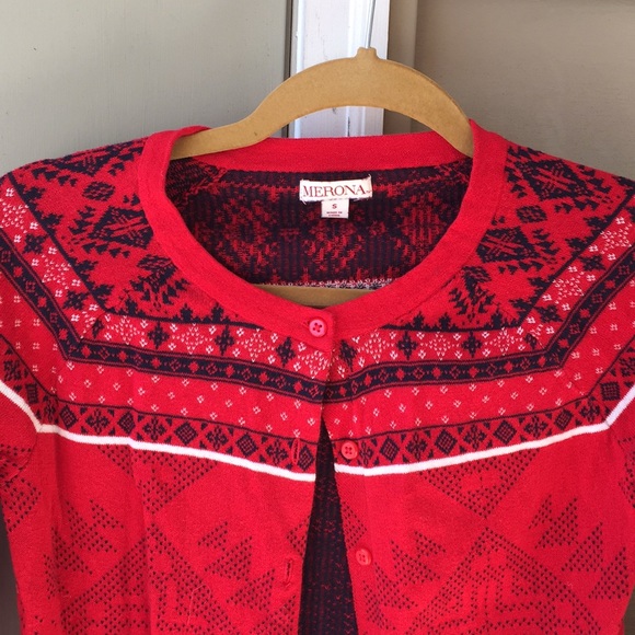 Red patterned Sweater - Picture 2 of 4